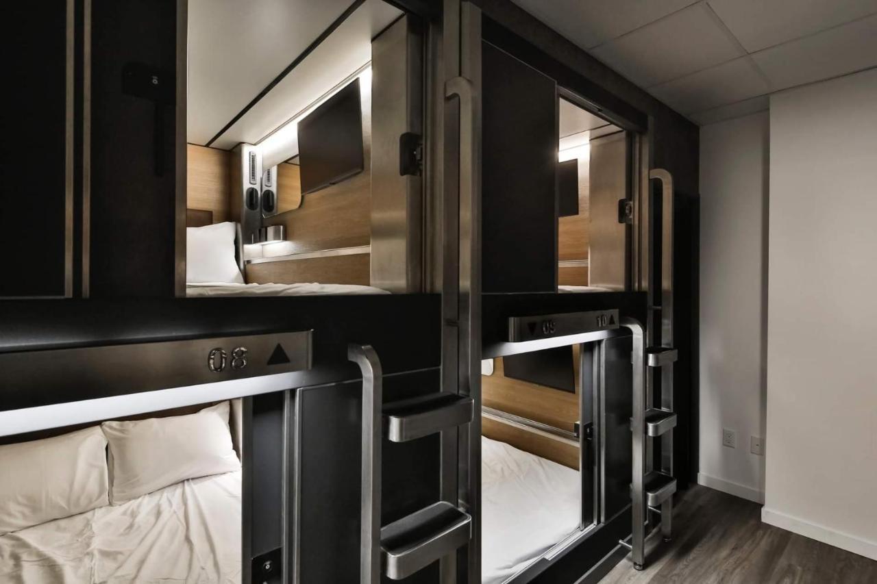 Pod Hotel Montreal Luaran gambar