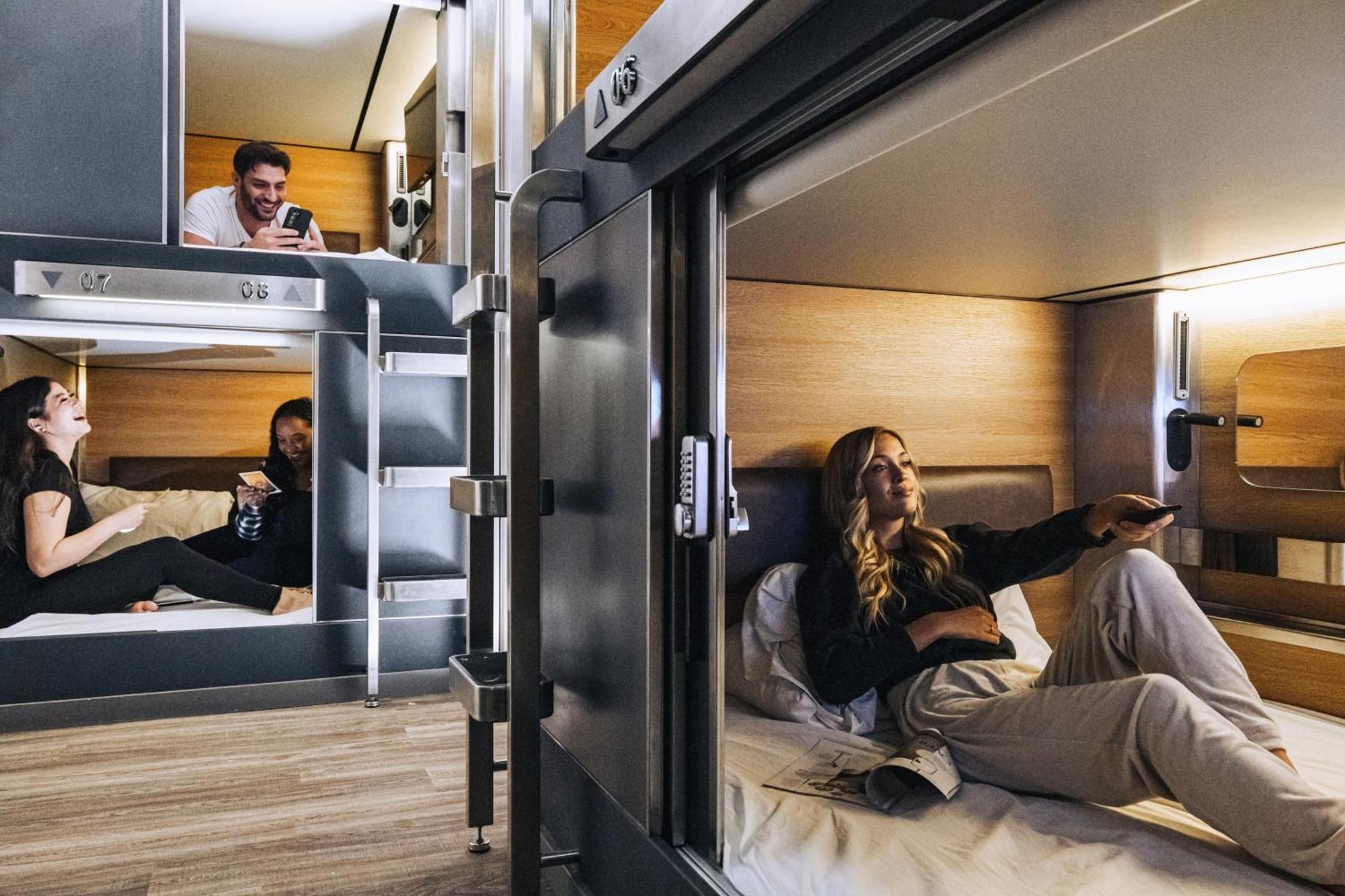 Pod Hotel Montreal Luaran gambar